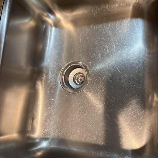 How to Get Scratches Out of Stainless Steel Effectively?