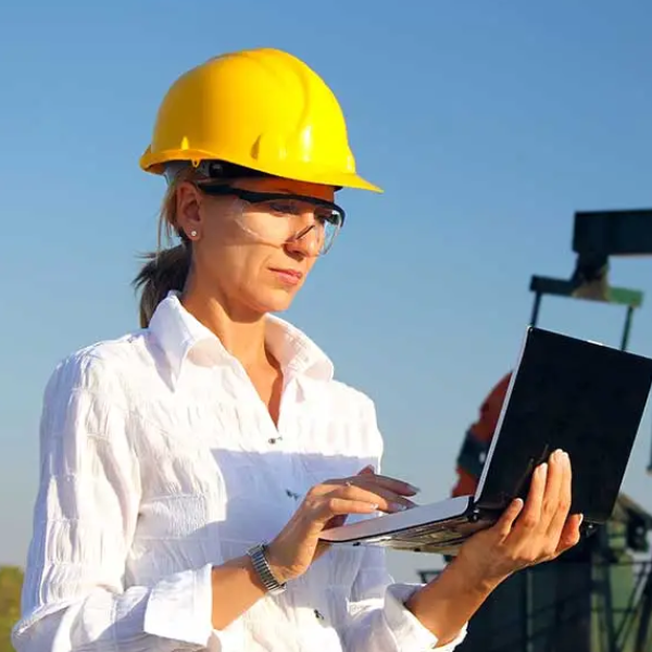 Lisa P. Oil & Gas Manager