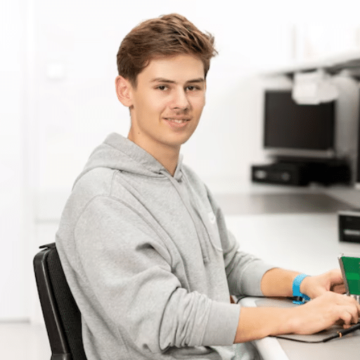 Mark T., Electronics Engineer