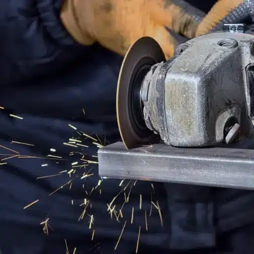 Cut Stainless Steel Sheet: Best Way to Cut Metal?