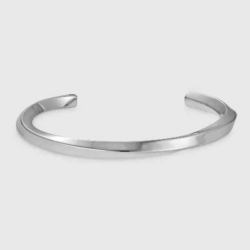 Sterling Silver vs Stainless Steel: What's the Difference?