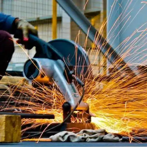 Cutting Stainless Steel Sheet Metal: How to Cut Stainless Steel