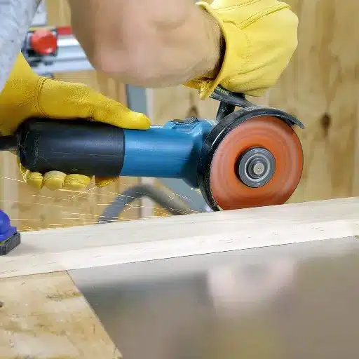 Safety Precautions When Cutting Stainless Steel